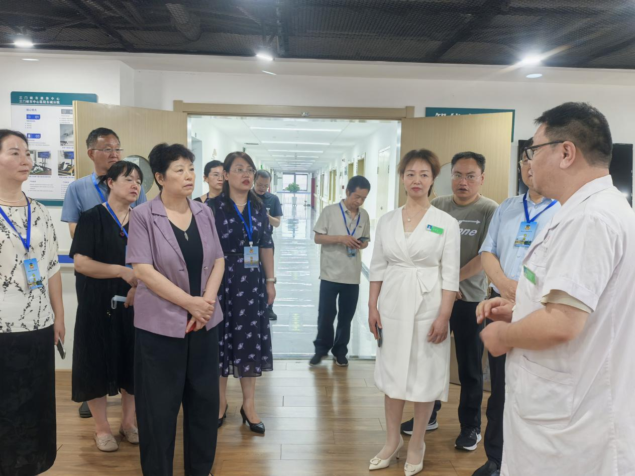 市政协开展全市家政服务行业专项视察
共谋高质量发展新篇章